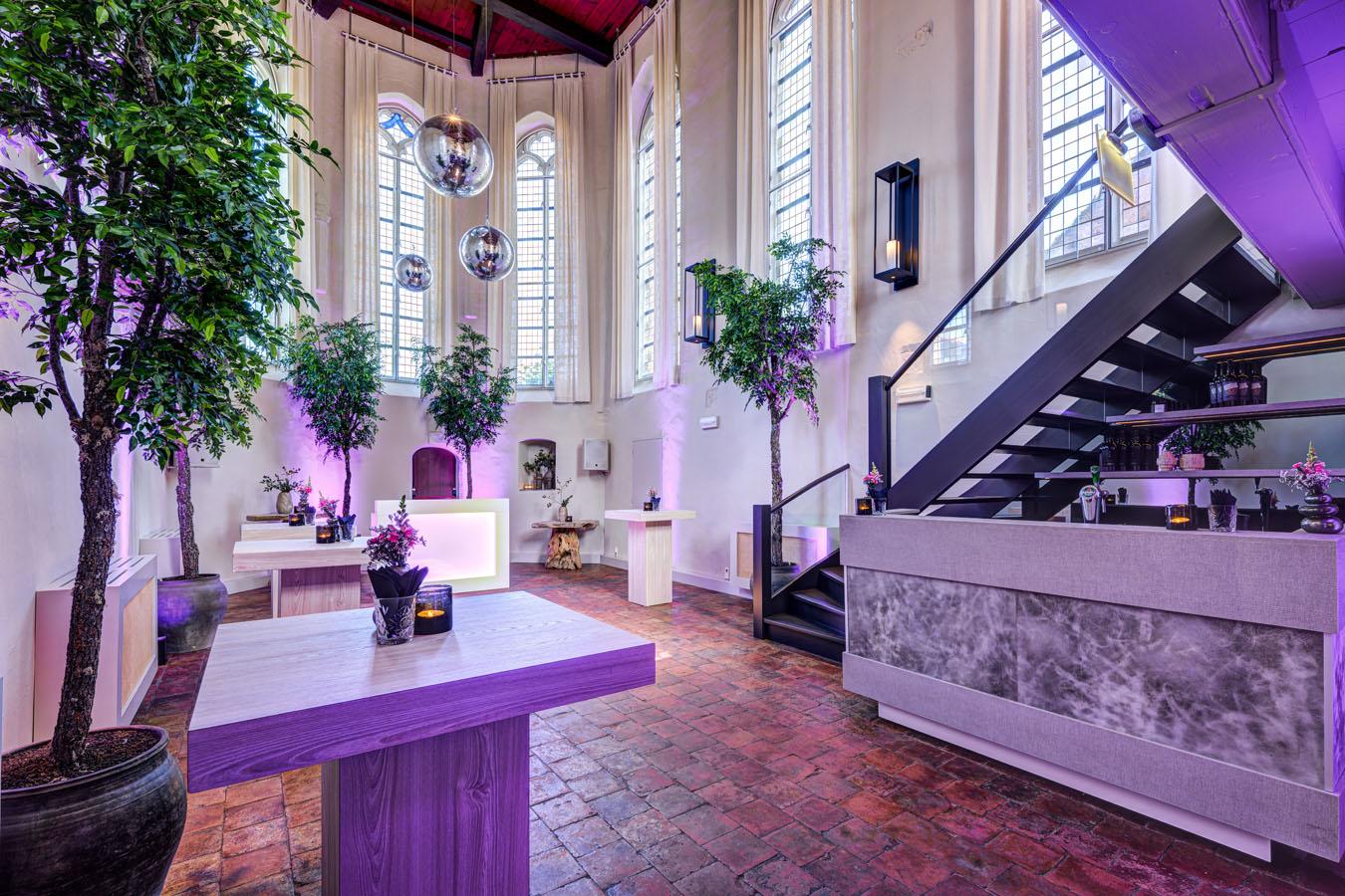 Sfeervol Pand met Moderne Gastvrijheid 1