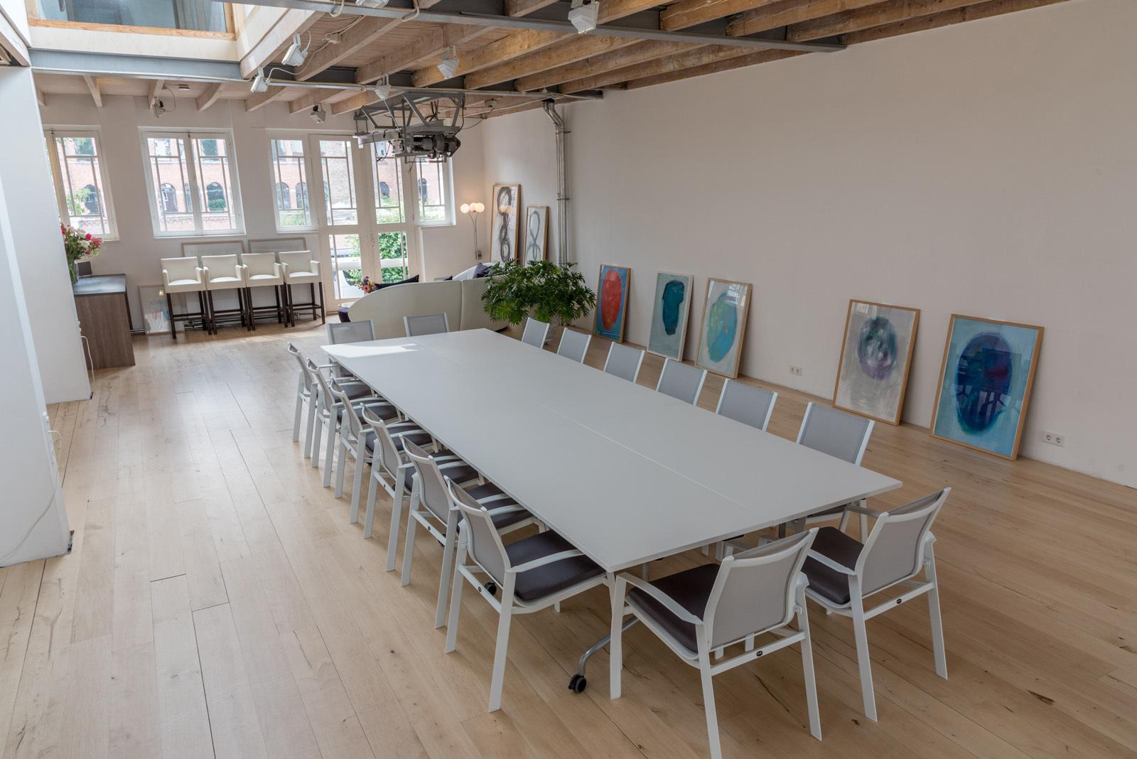 Prettige Locatie met Prachtig Daglicht 3