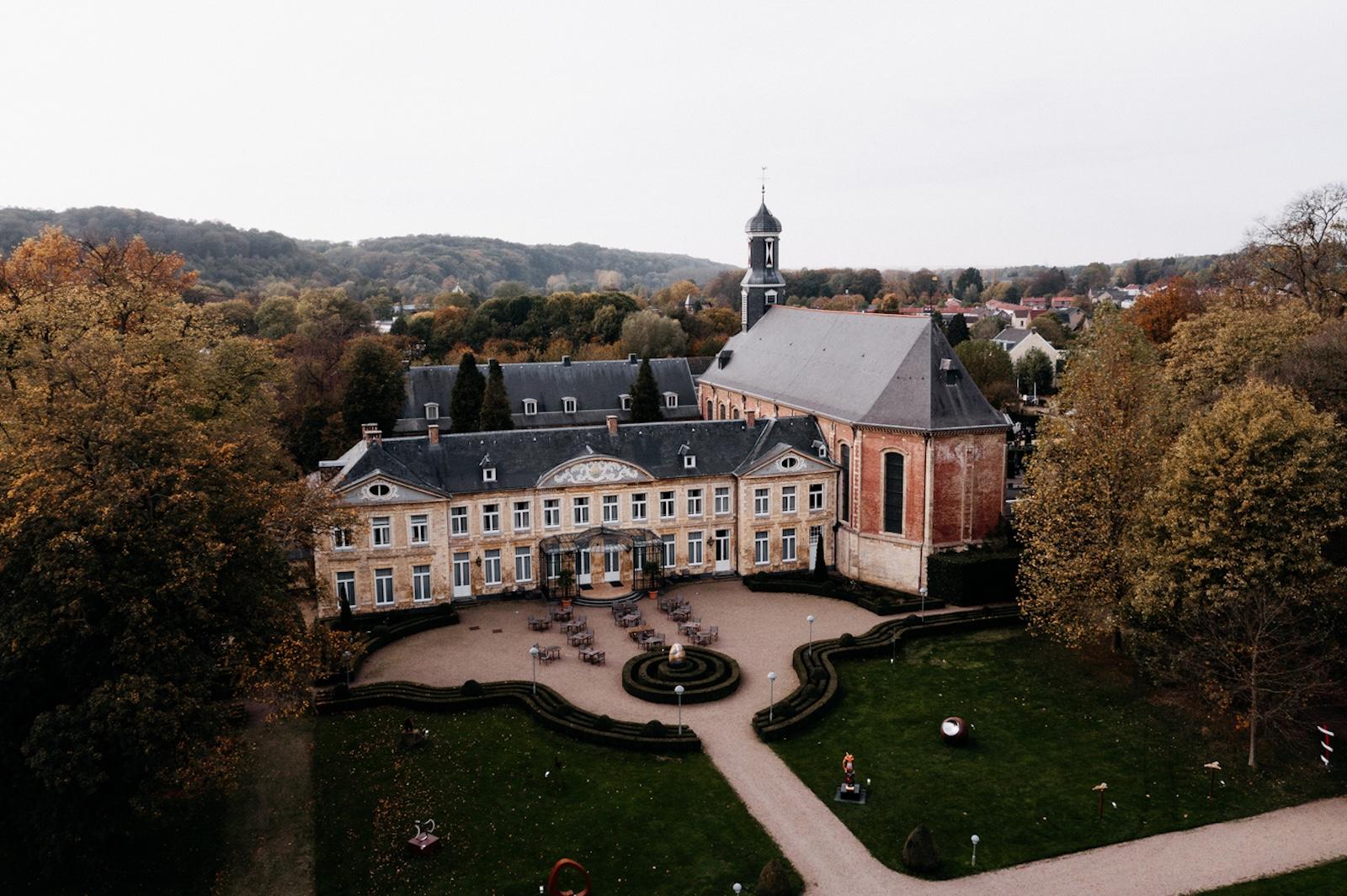 Modern Klassiek Kasteel in Limburg