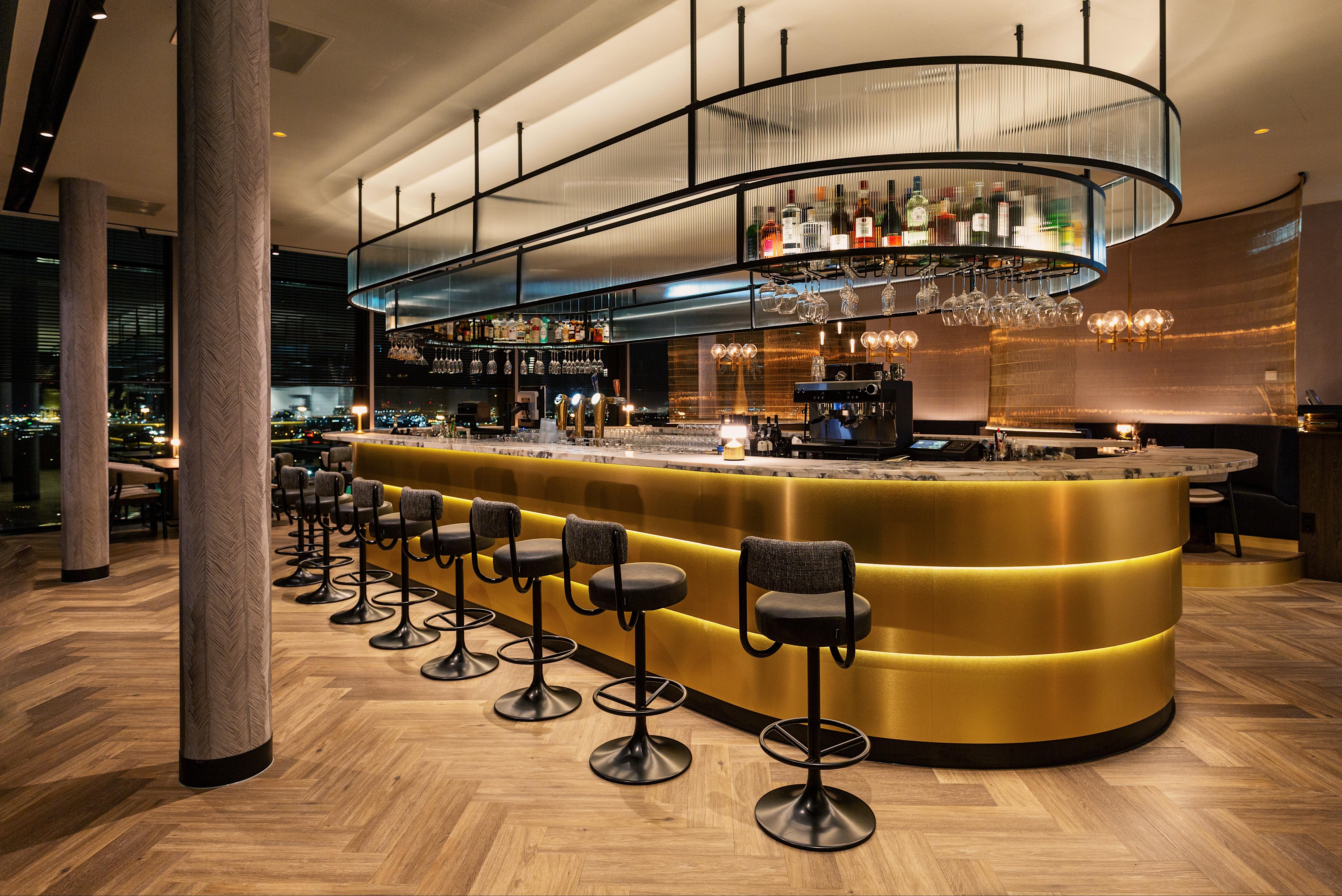 Modern Hotel aan de Rand van Schiedam 2