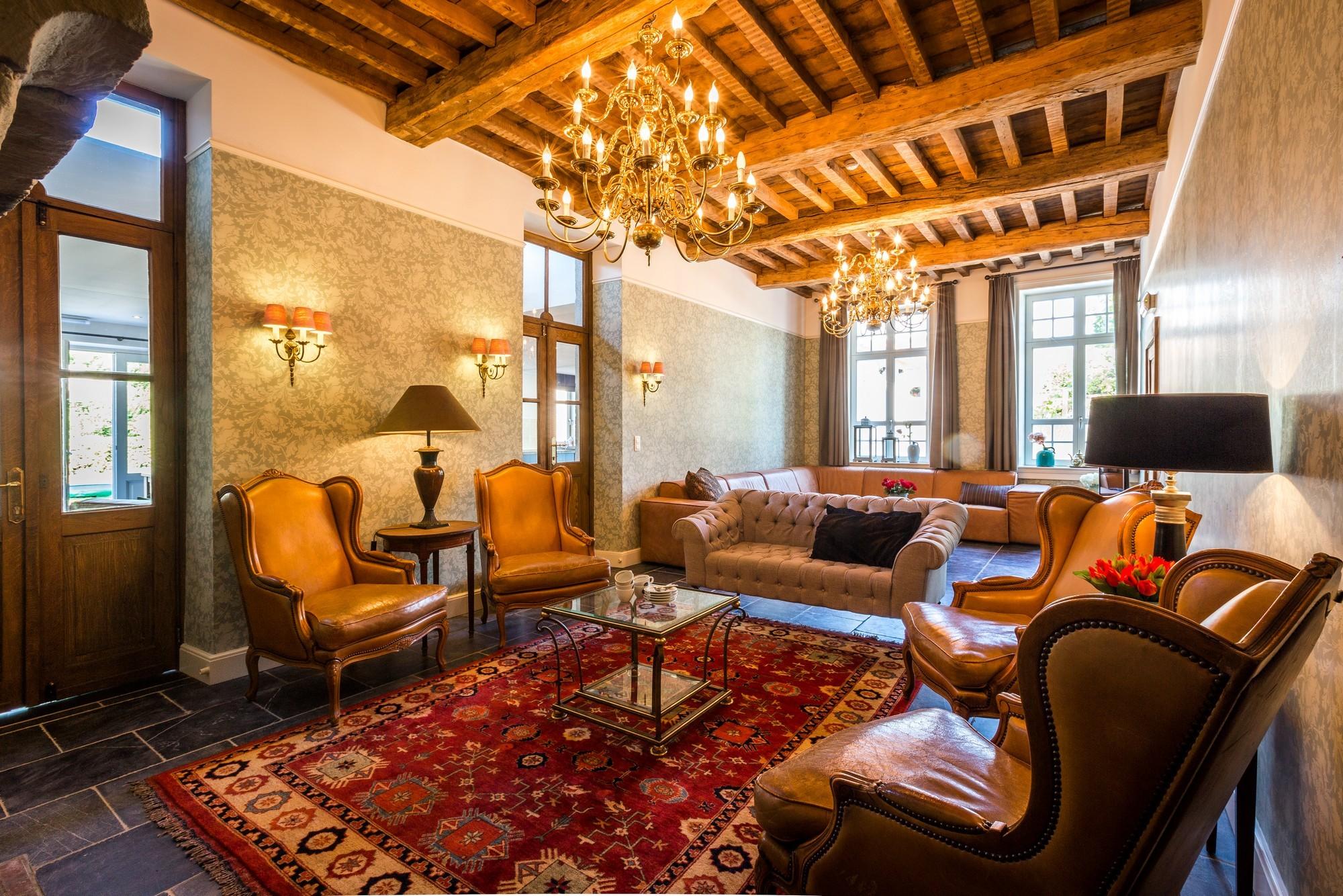 Luxe en Comfort in Pittoresk Dorpje 2