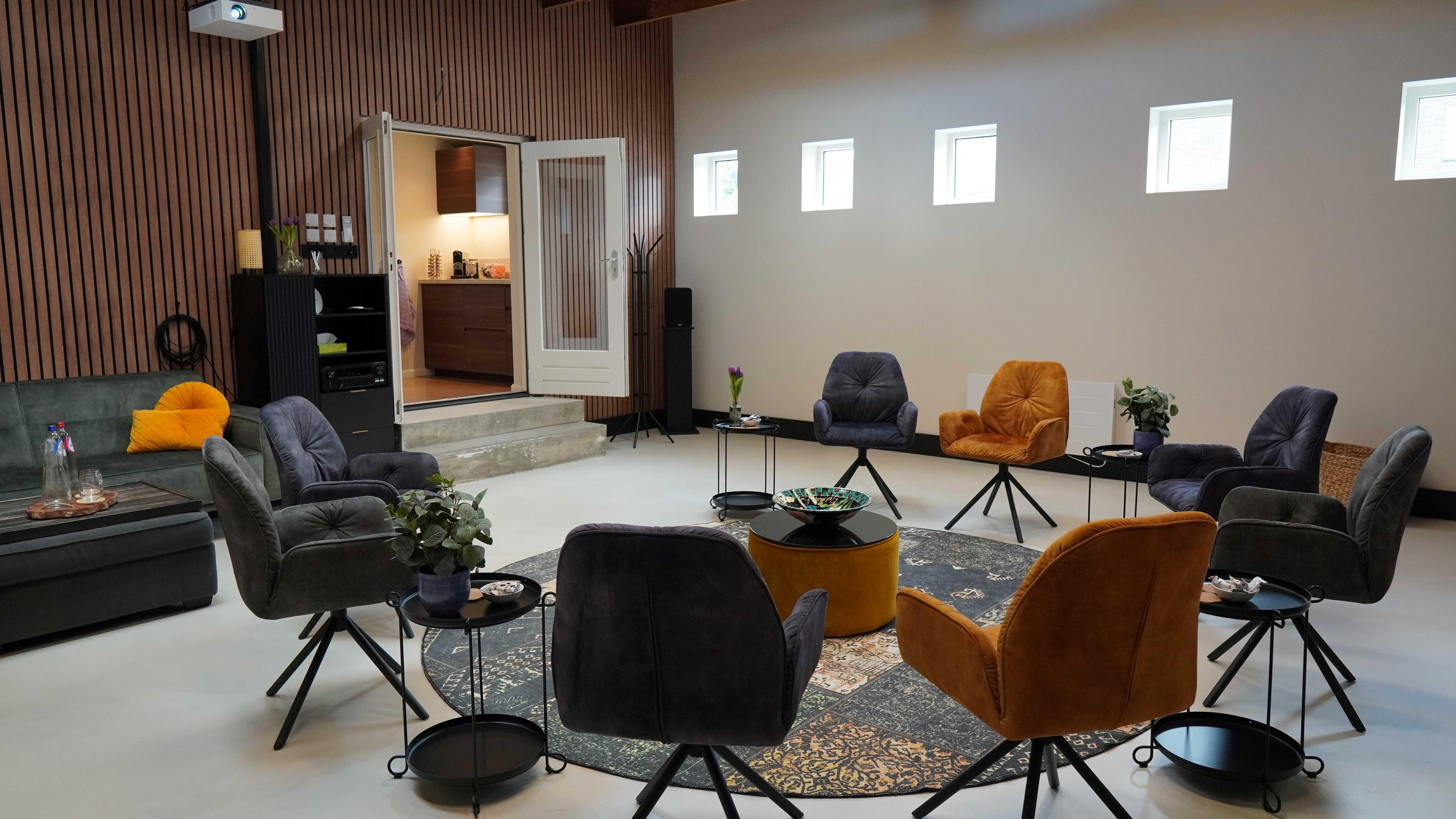 Sfeervolle en Multifunctionele Studio in Rheden 2