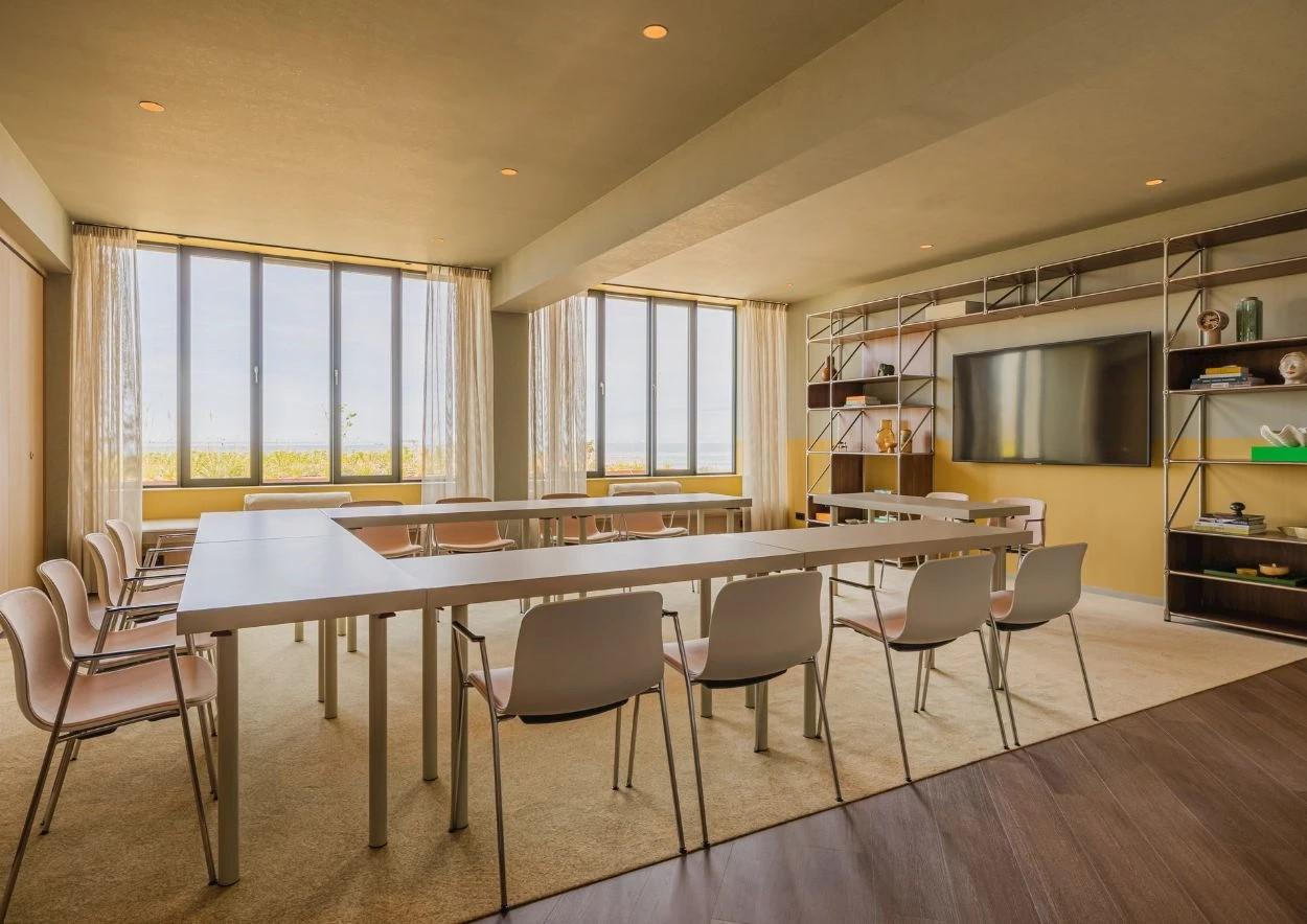 Vergaderen en Overnachten aan het Strand van Scheveningen 2