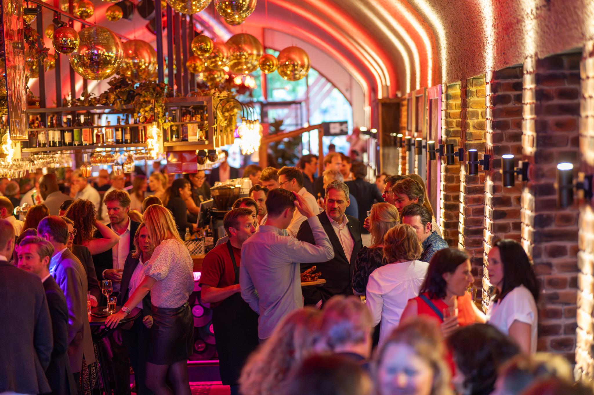 Muzikale Vergaderlocatie in de Hofbogen 3